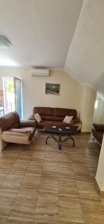Apartman Nina2 Risan Kültér fotó