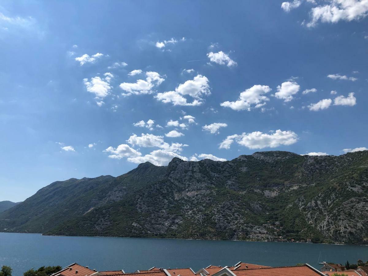 Apartman Nina2 Risan Kültér fotó